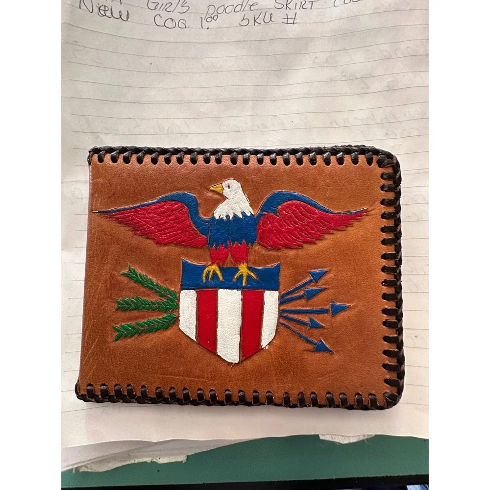 Hand Tooled Leather Bifold Wallet American Eagle Shield Whipstitch‎ Tan Brown